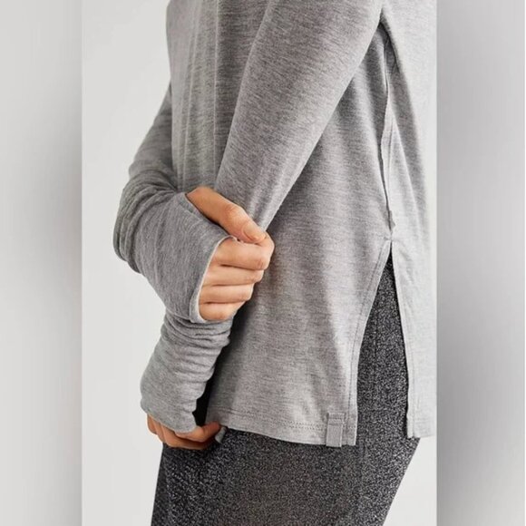 NWOT Free People We The Free Fresh and Clean Long Sleeve Top Heather Gray Size S - Picture 2 of 10